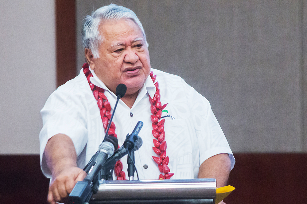 Actor James Cromwell to report to jail for plant protest