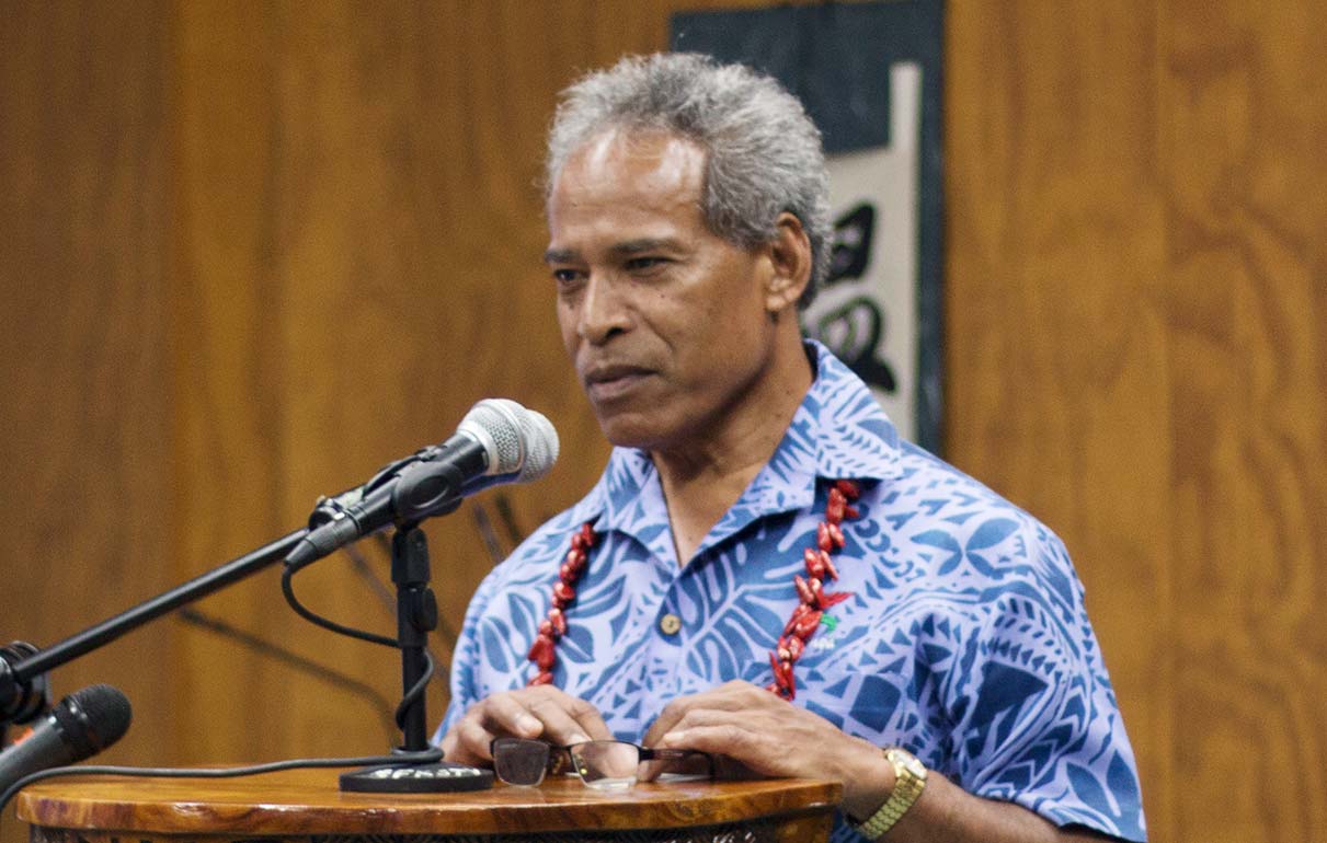 Cabinet accepts N.U.S. Vice Chancellor's resignation