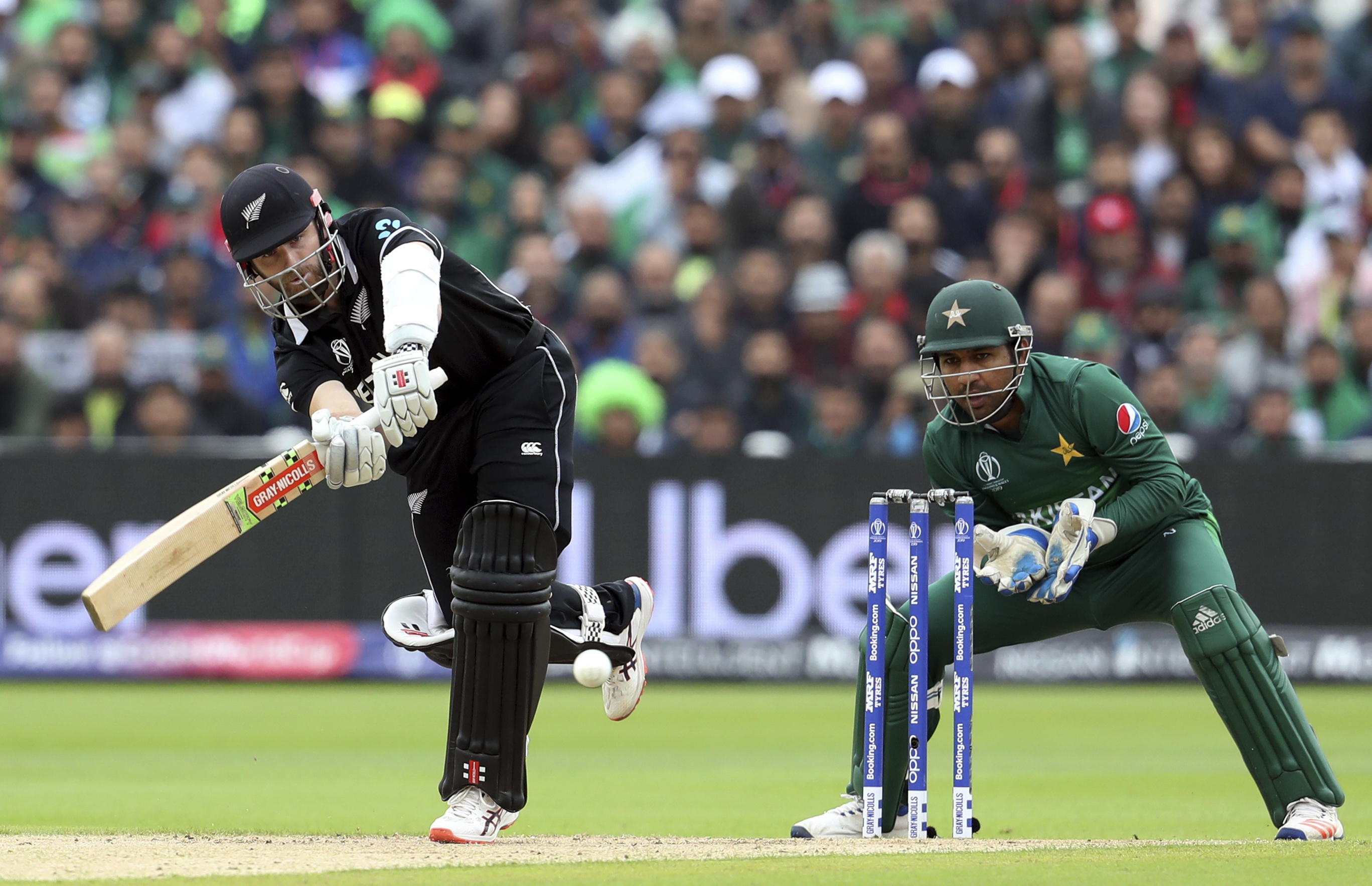The Latest: Williamson out, Kiwis 84-5 vs inspired Pakistan