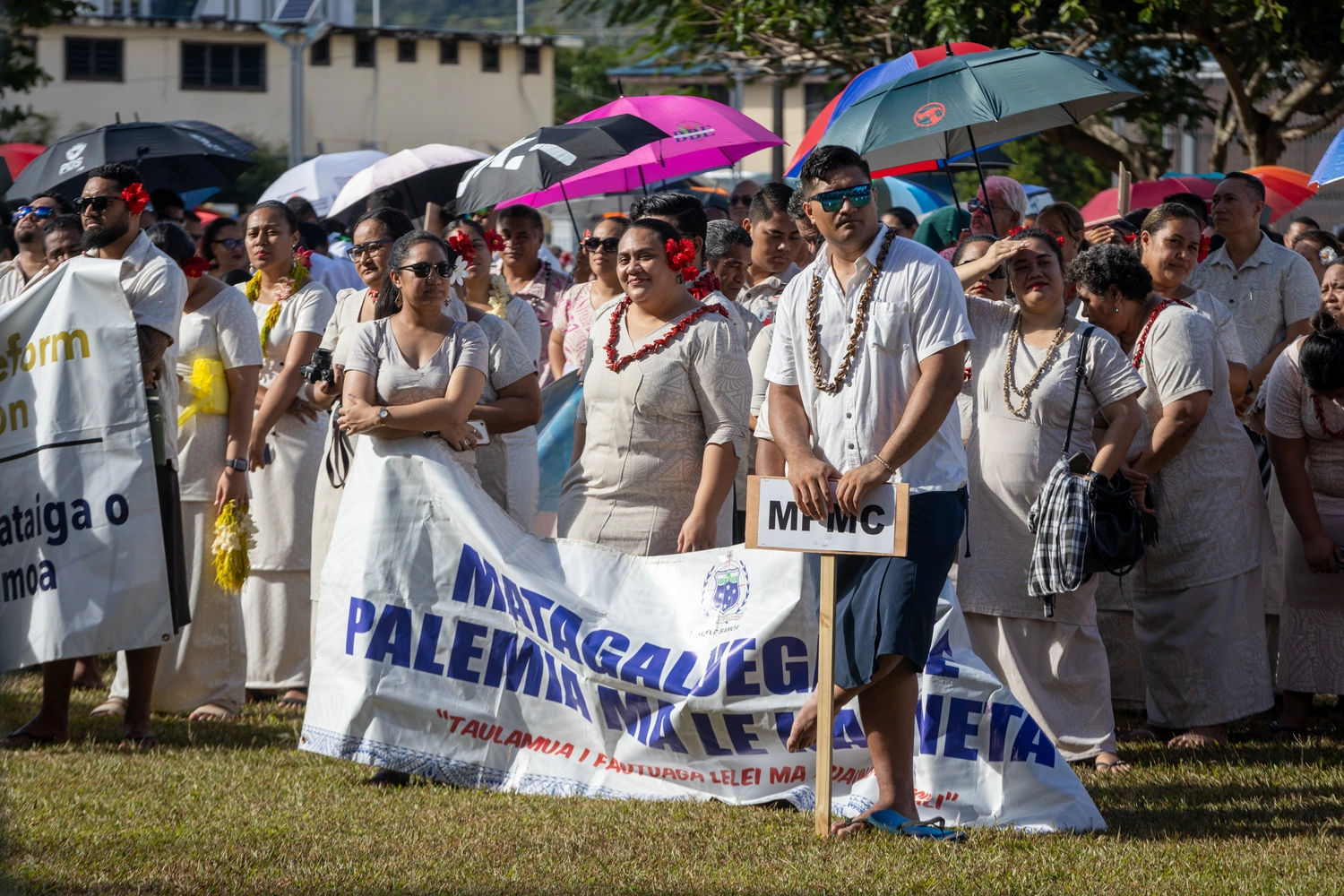 237 leave public service   