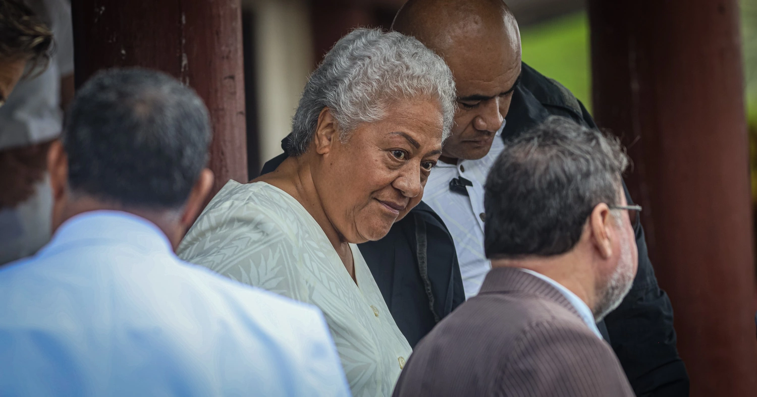 Why La'auli was fired?