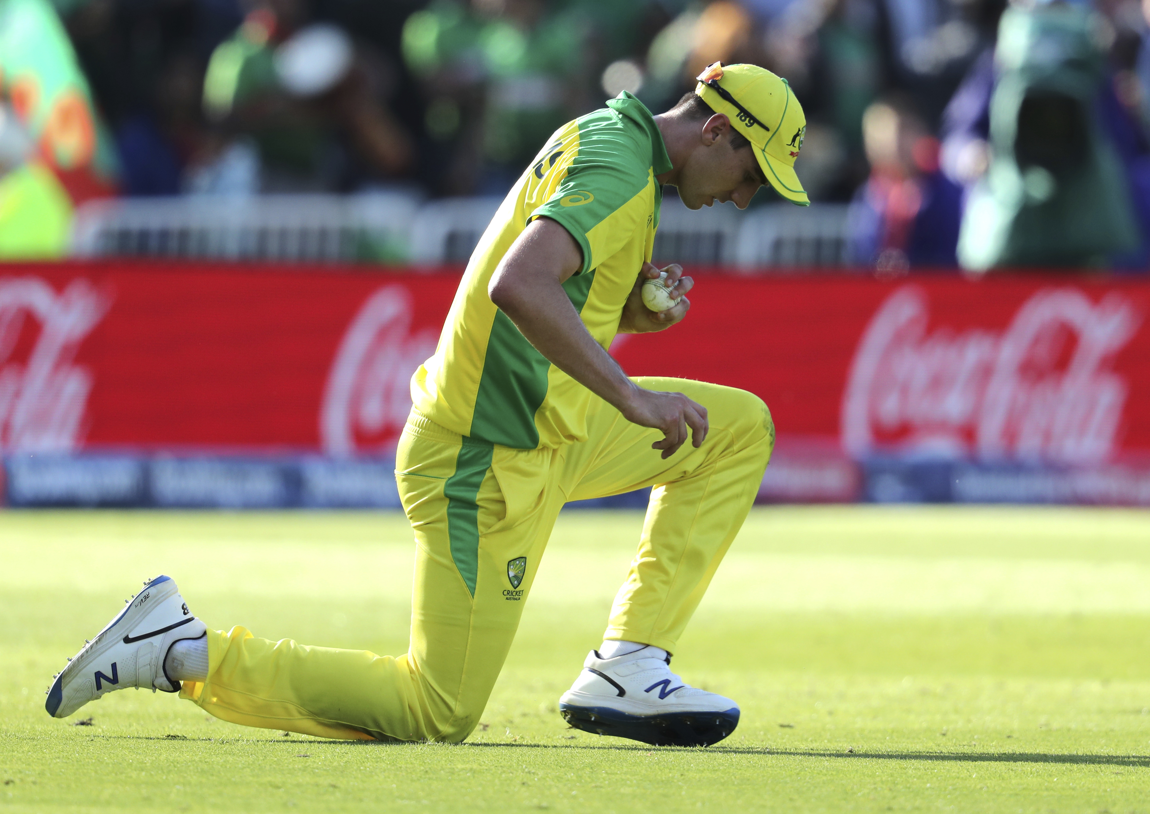 The Latest: Australia beats Bangladesh by 48 runs