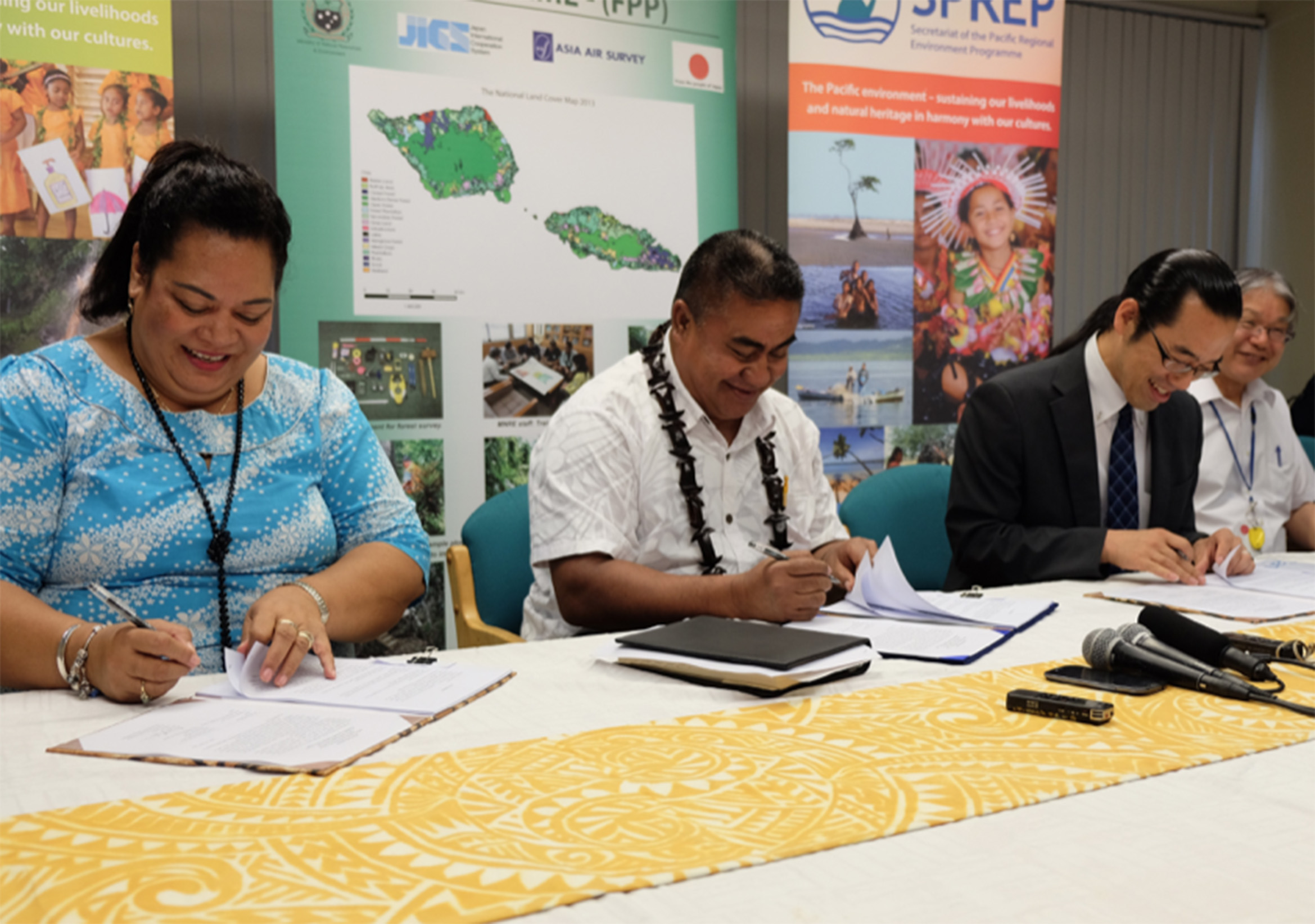 'Star Wars' box office surpasses 'Titanic,' 'Jurassic World'