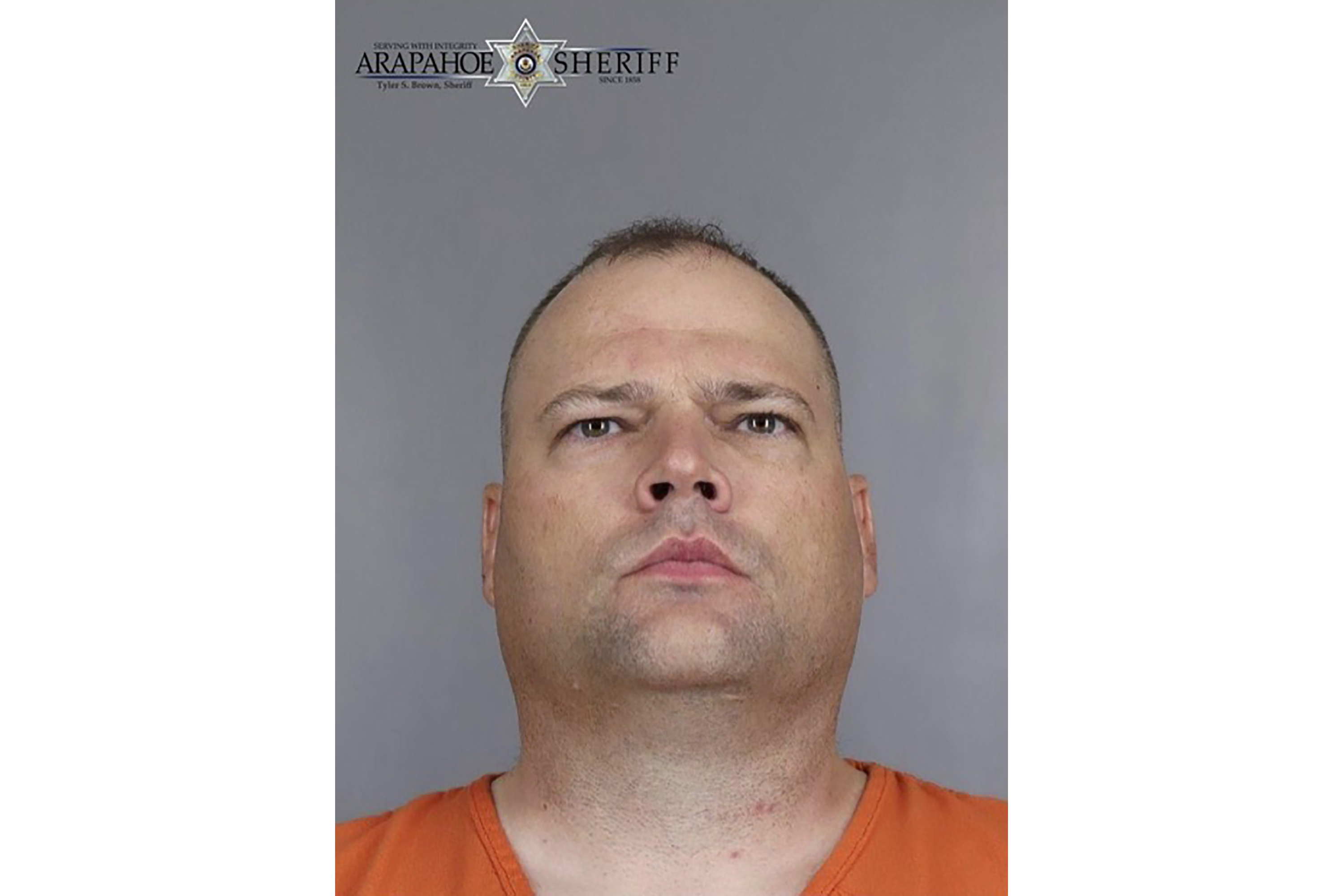 2 Colorado officers under investigation after violent arrest