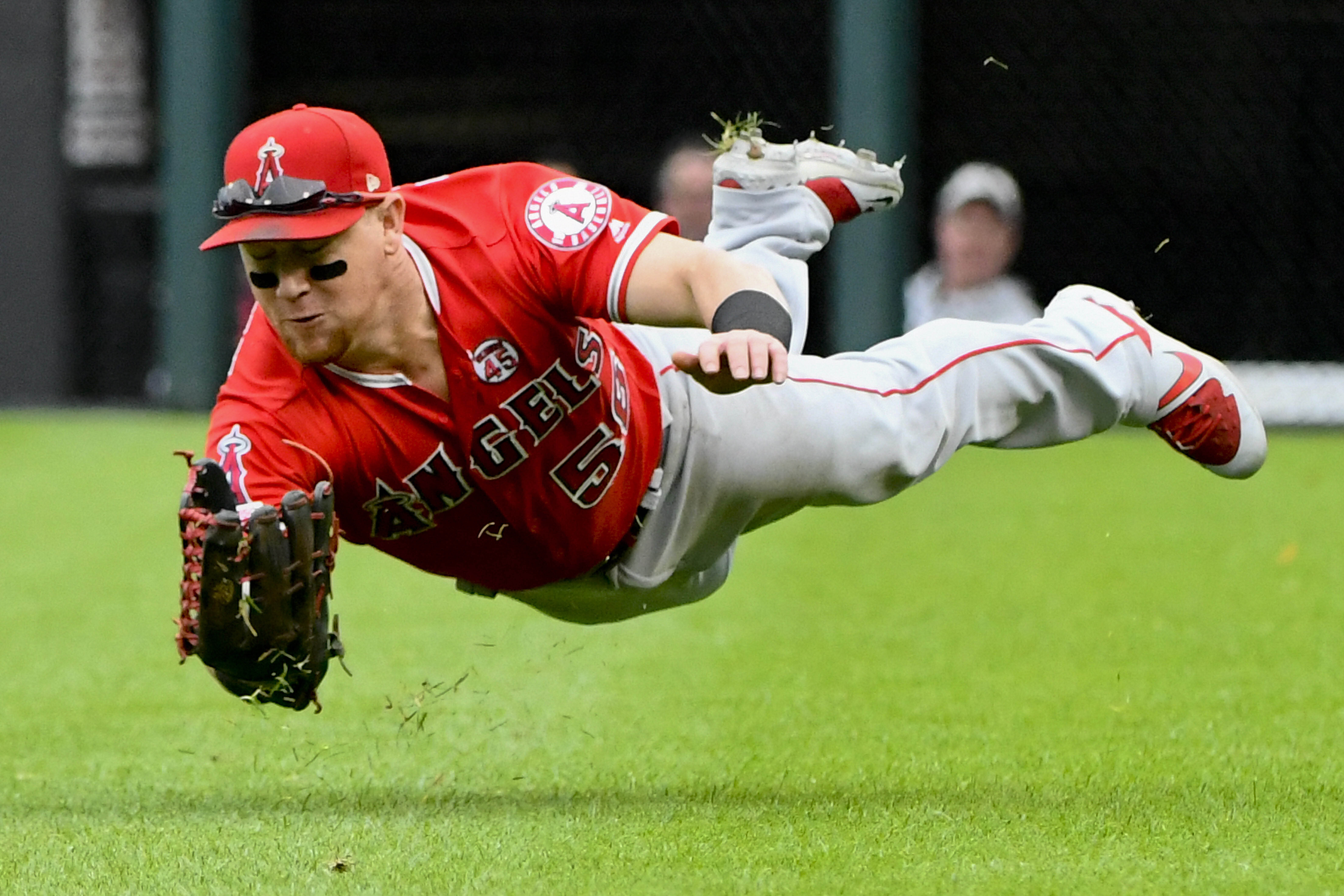  Calhoun can earn $23M over 3 seasons with Diamondbacks