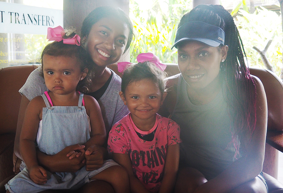 Lawyer: Actress del Castillo willing to talk about drug capo