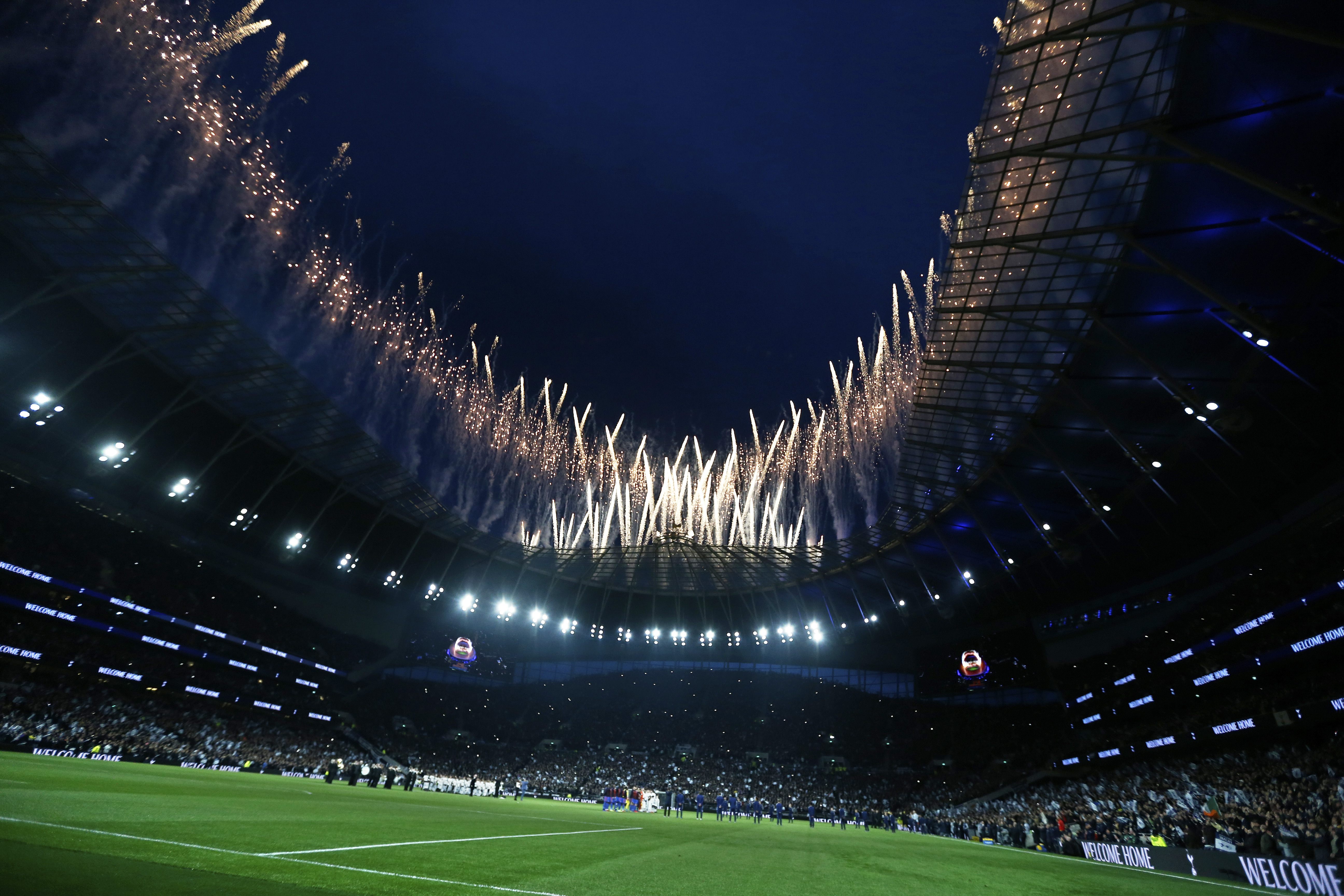 Tottenham makes winning start in new home, spurs new mindset