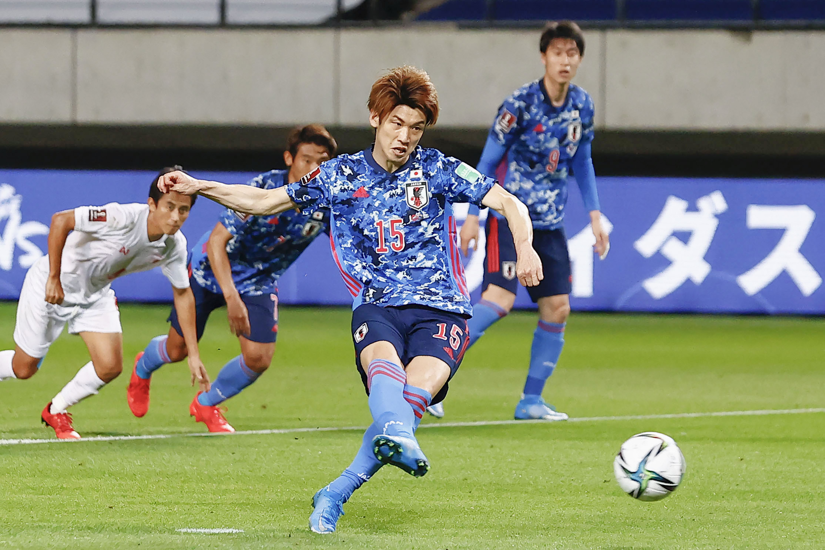Japan routs Myanmar 10-0 to advance to 3rd round