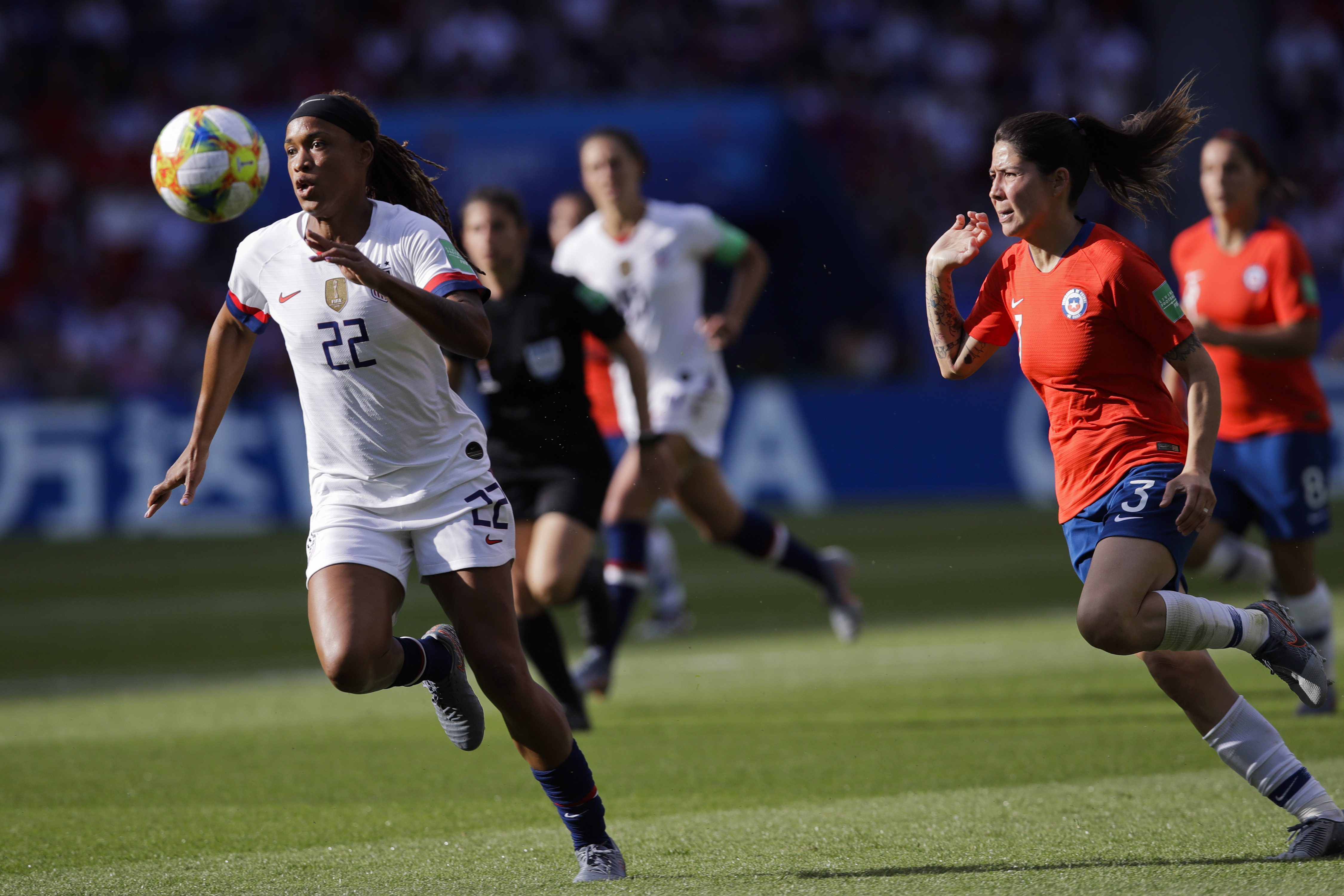 Working mom: McDonald balances World Cup, 7-year-old son