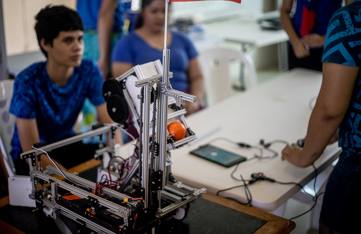 Samoan robotics team all set, get $3,000 support