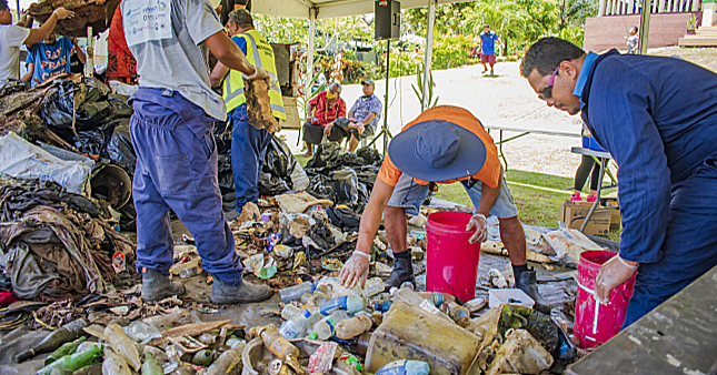 A Regional commitment to address marine litter in the Pacific