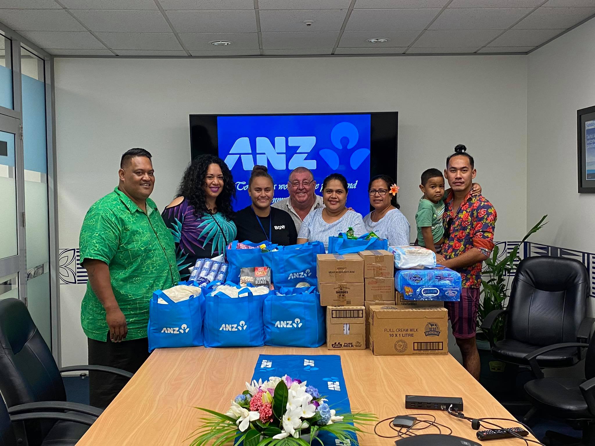 ANZ Bank gives food for families in need