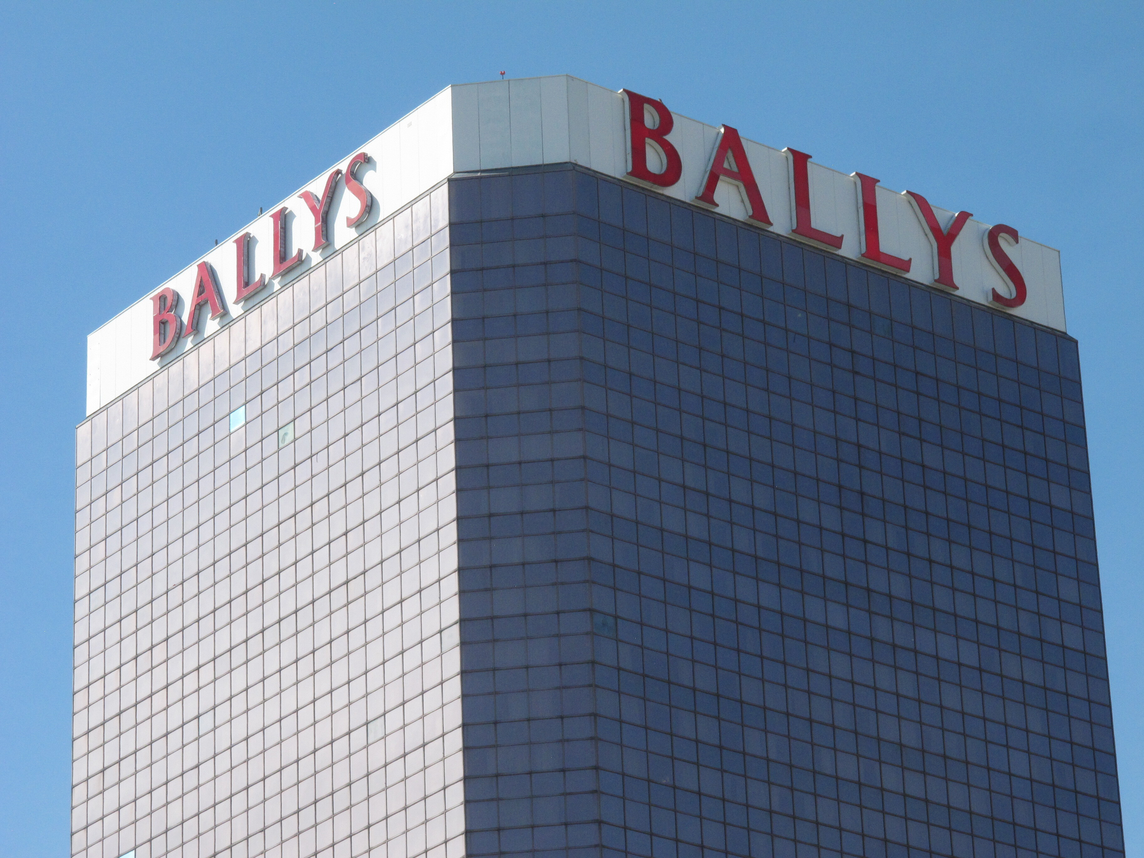 Bally's acquires Monkey Knife Fight fantasy sports company