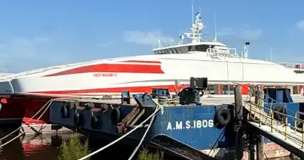 Aurora V for lease once its finished with renovations