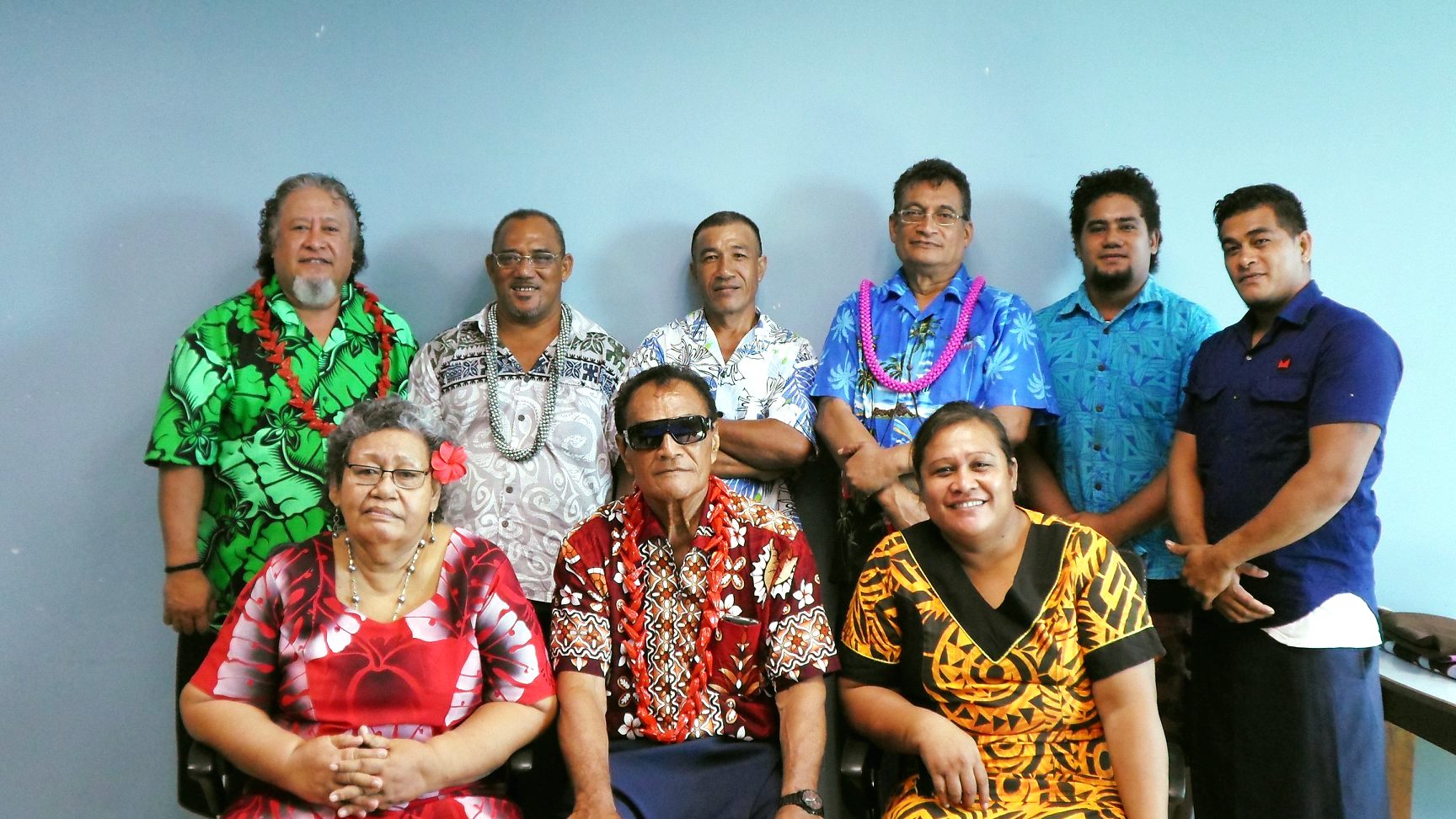 O.E.C. deregisters two political parties