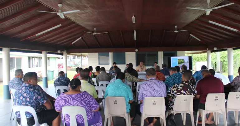 Roadside grass-cutting transfer to district offices start