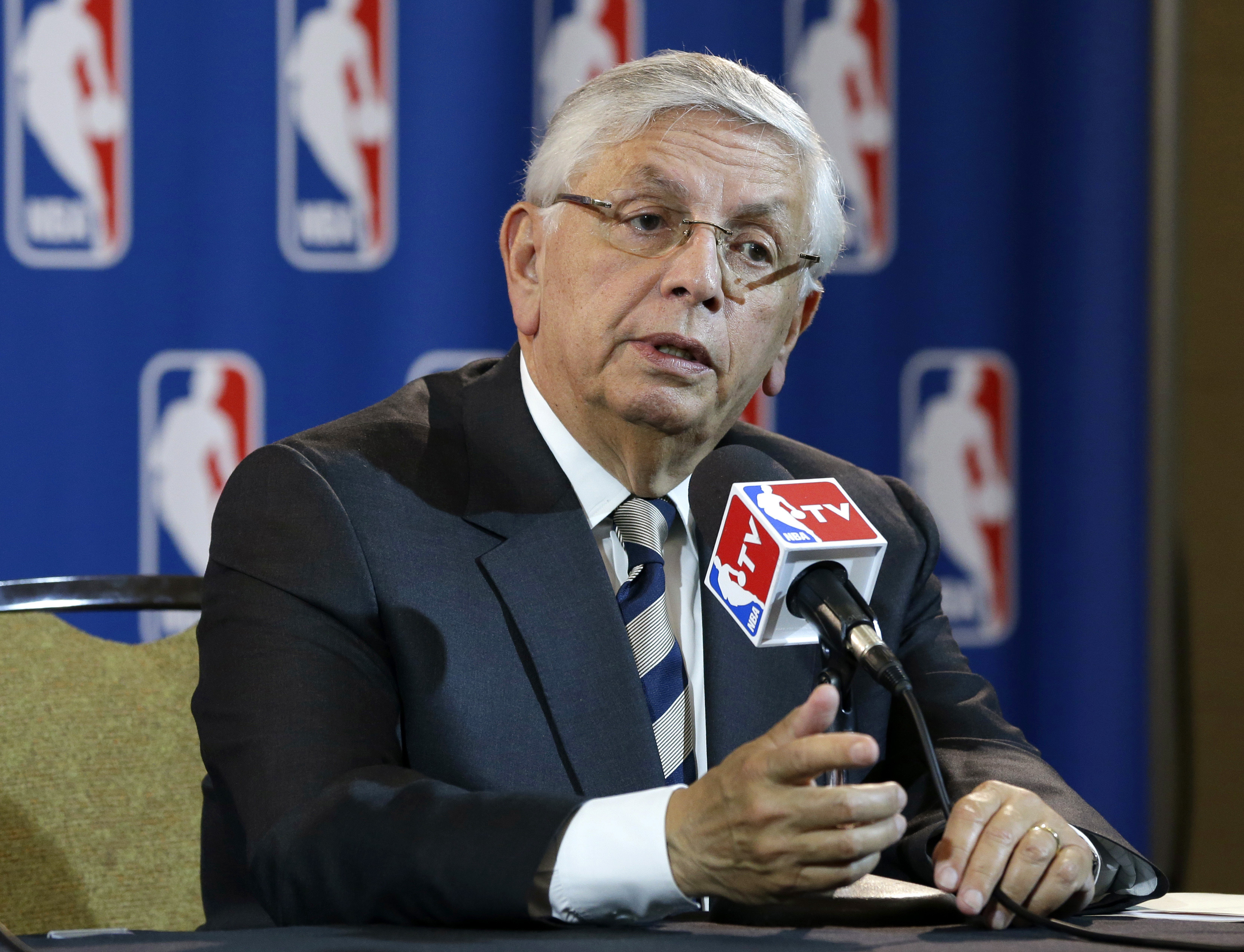 Former NBA Commissioner Stern has emergency brain surgery