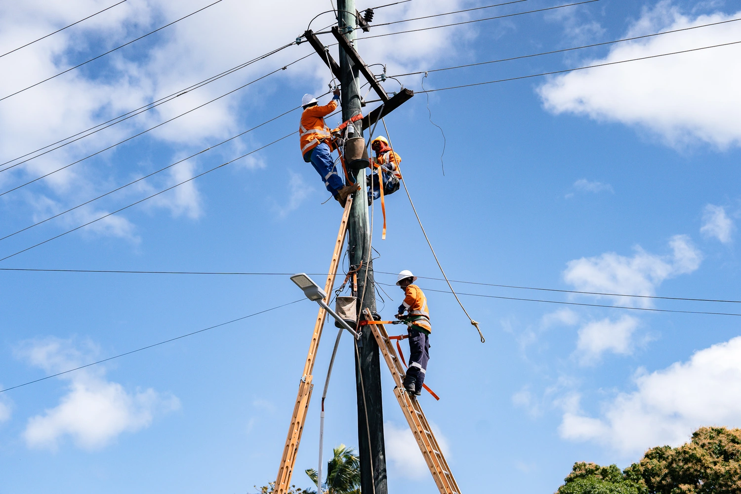 EPC worker electrocuted