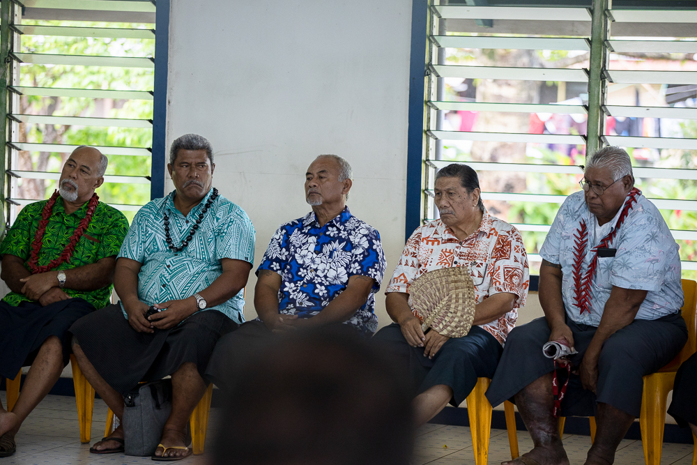 Two more candidates withdraw from election