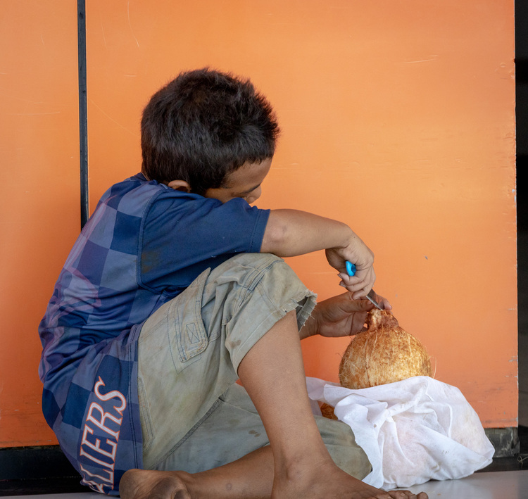 No school-aged vendors allowed: Police