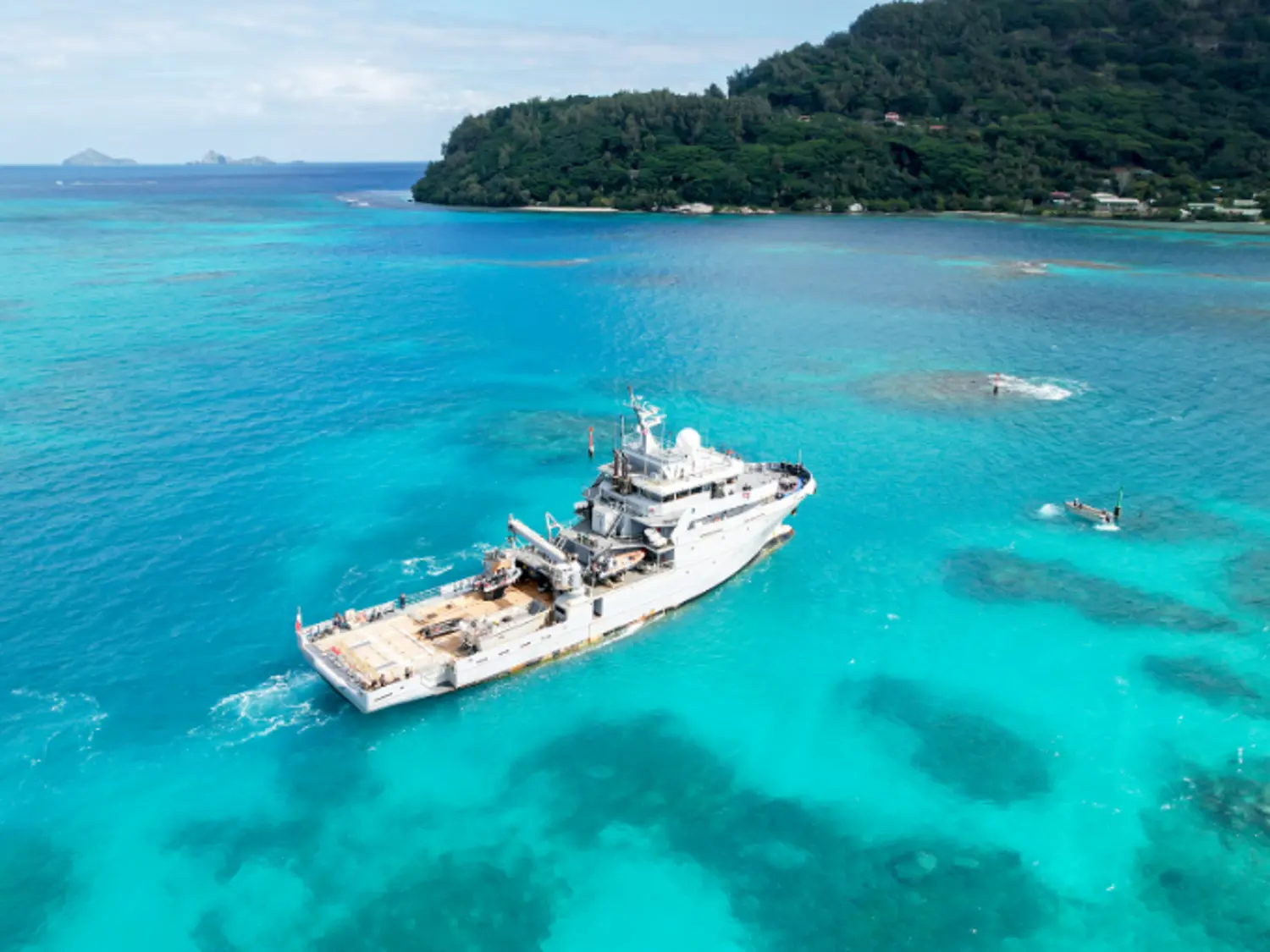 FNS Bougainville arrives in Apia 