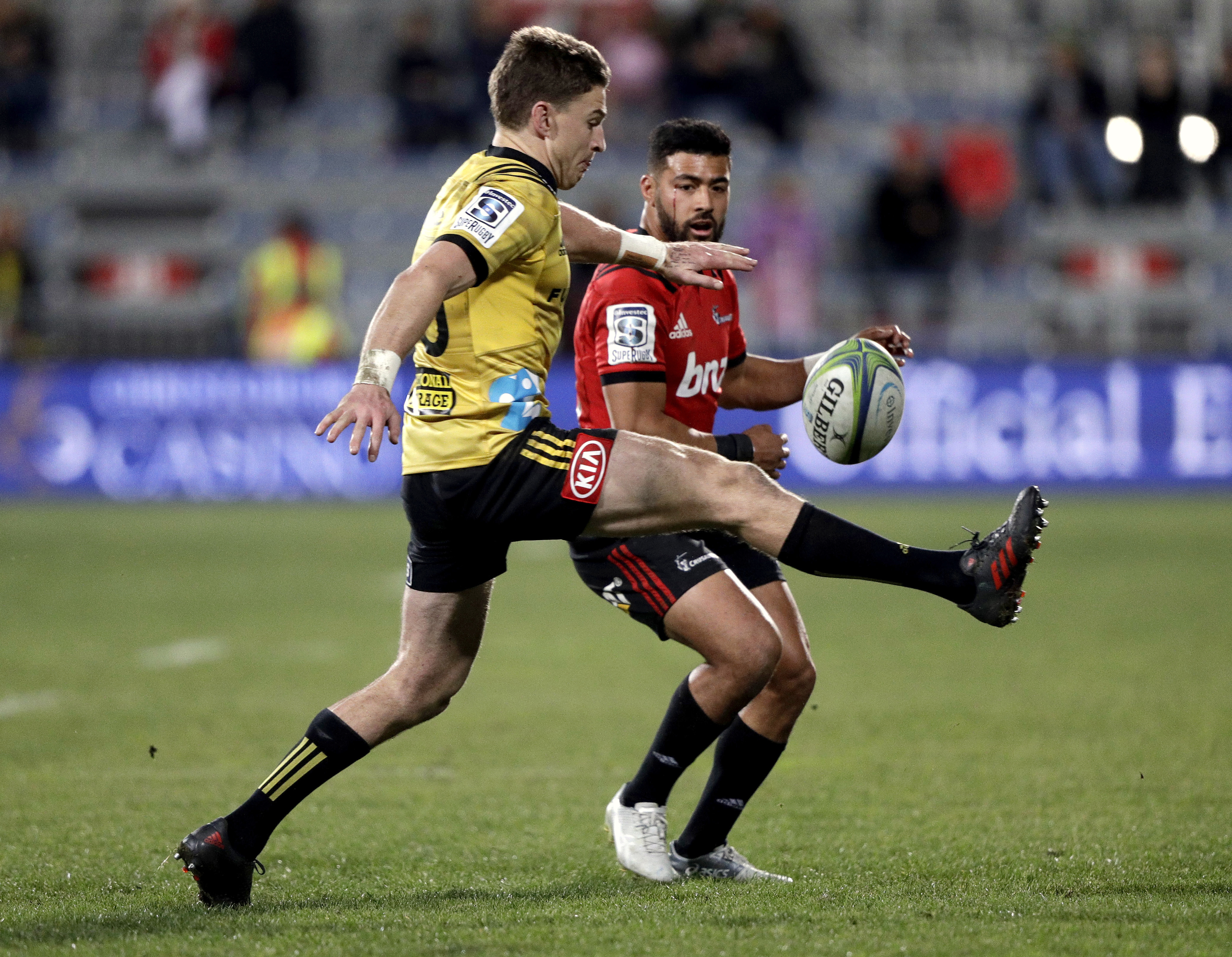 Pressure increases as playoffs get closer in Super Rugby