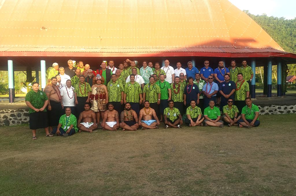 Tech giants still stumbling in the social world they created