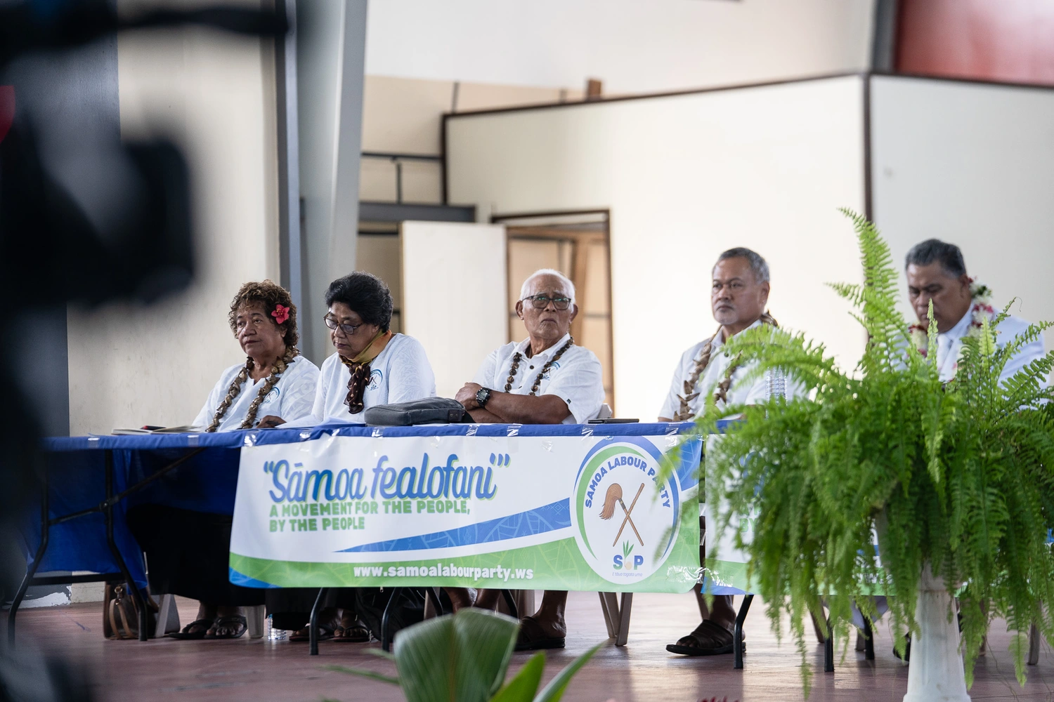 Labour eyes coalition role