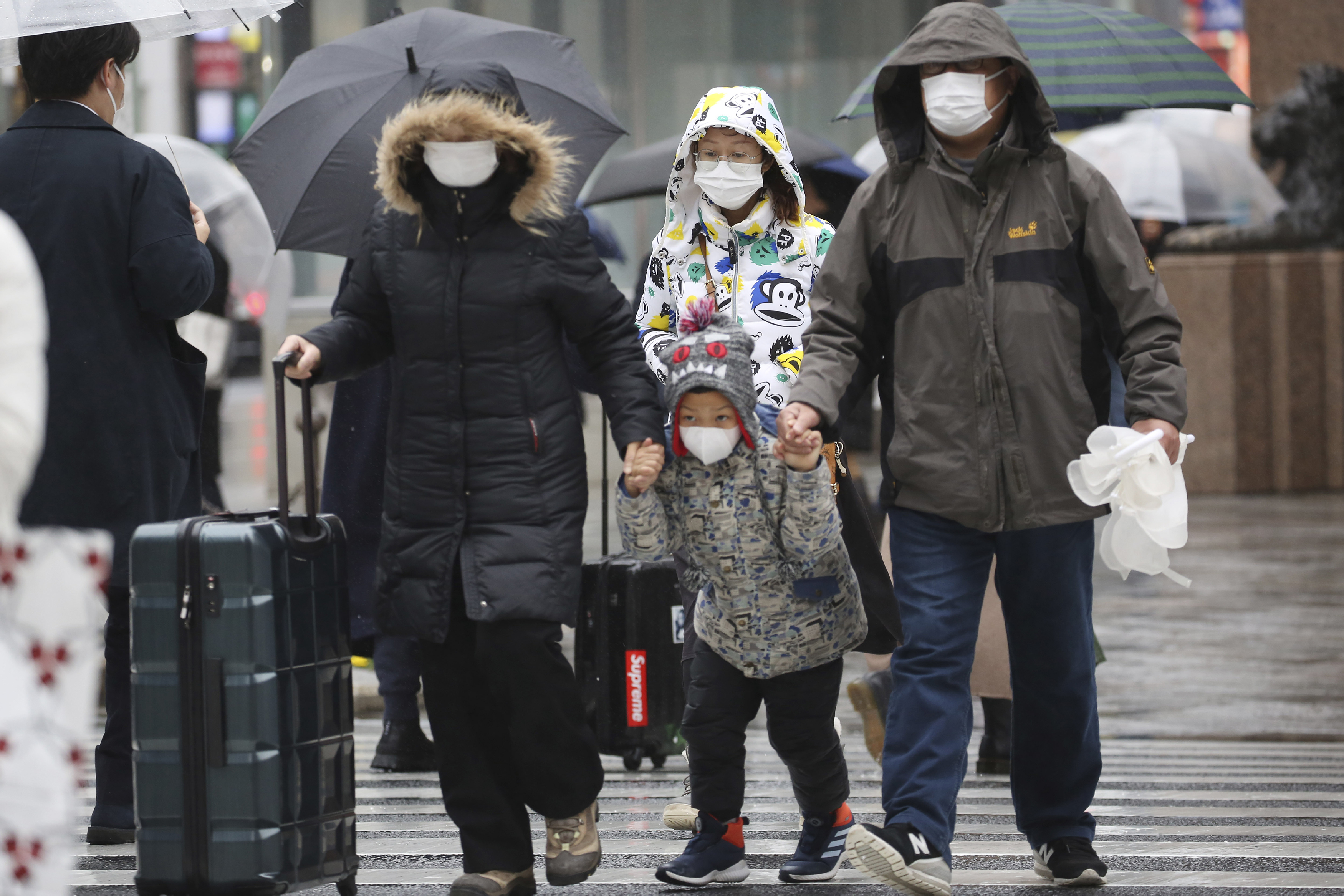 The Latest: South Korea to evacuate 700 citizens from Wuhan