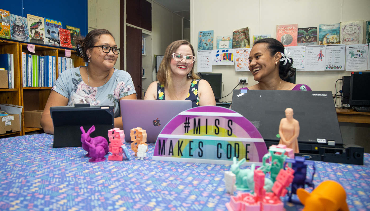 Classes respond to women in tech drought